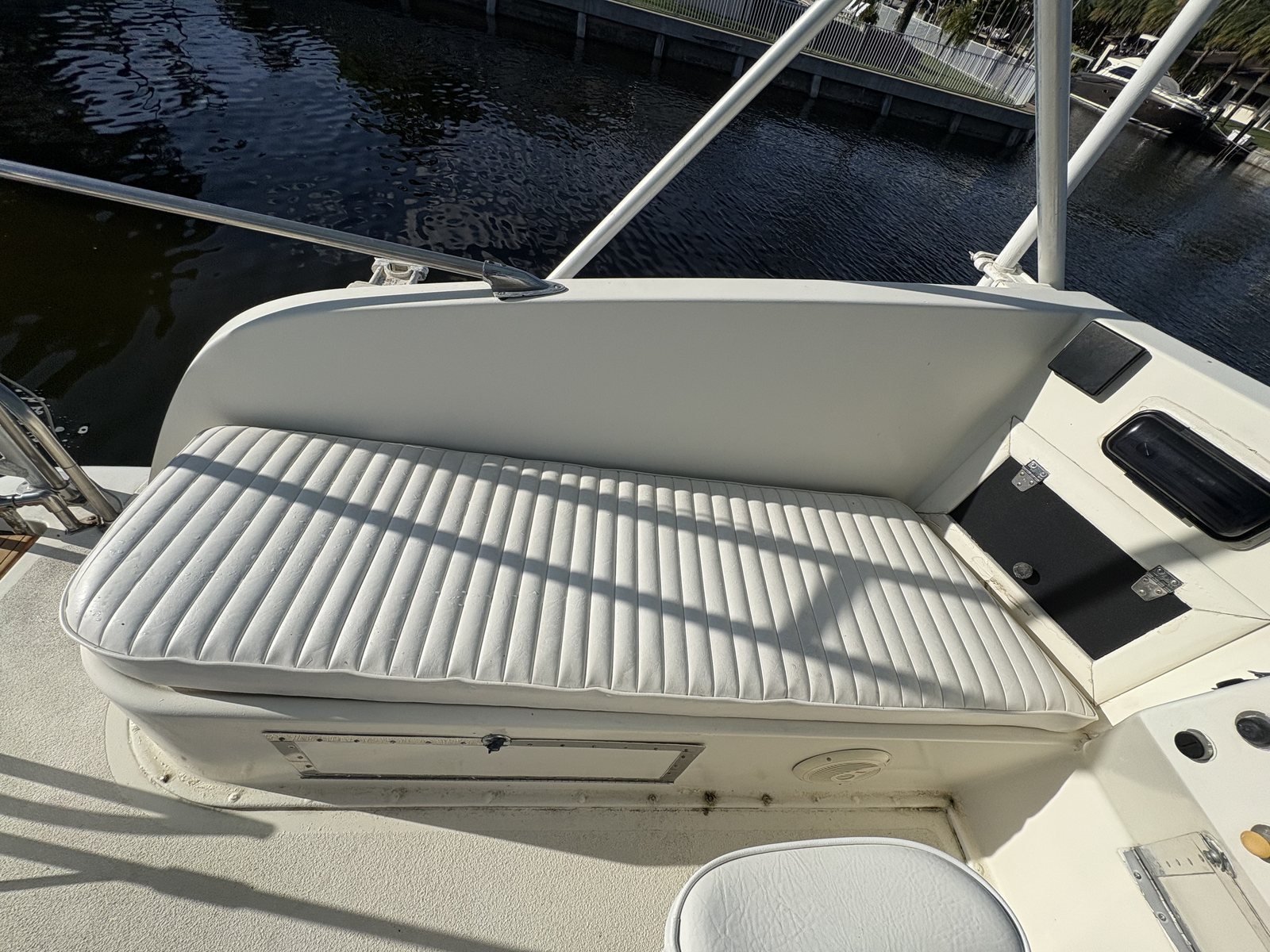After interior detailing: clean cockpit seating aboard the 1971 Hatteras 36 Sportfish Convertible Remimar